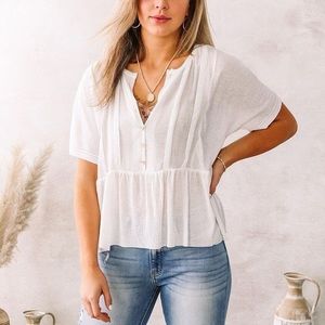 Blu Pepper Pleated Peplum Top⭐️